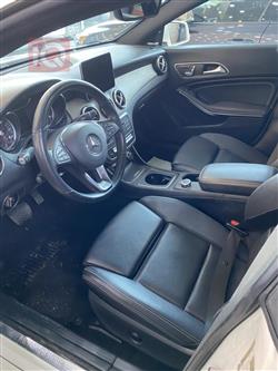 مرسيدس بنز CLA